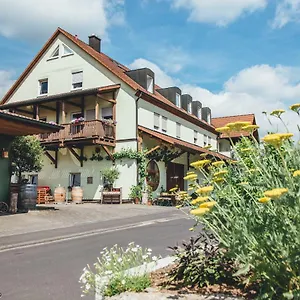 Weingut Leininger Apartment