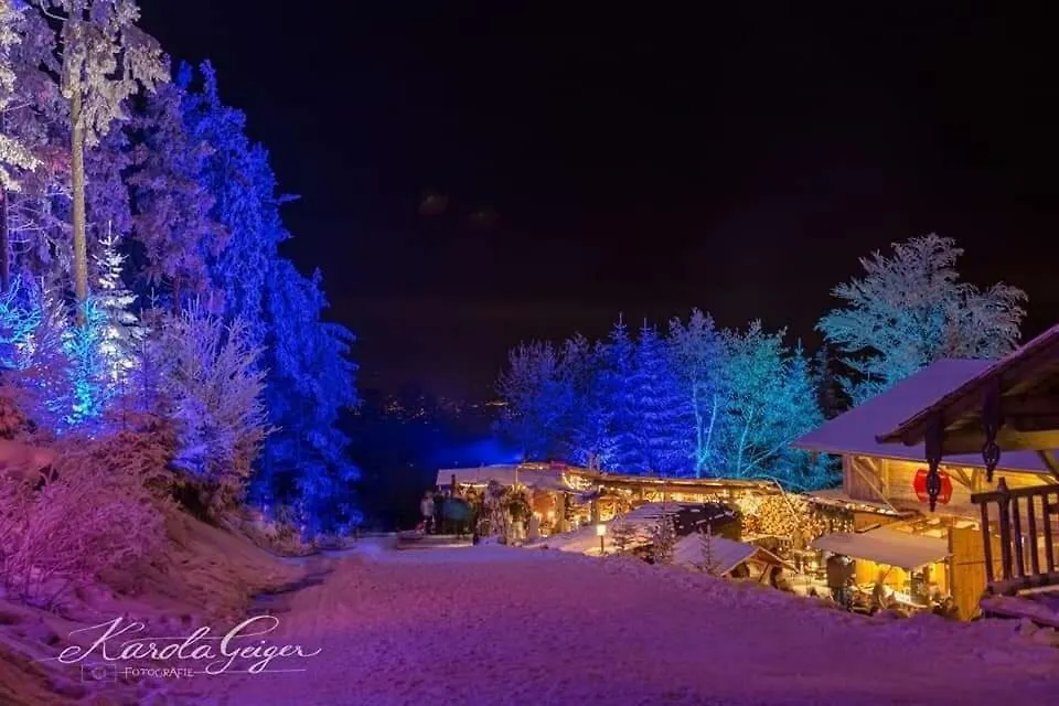 Ferienhaus Am Kagerstein ノイキルヒェン・バイム・ハイリゲン・ブルート 0*,